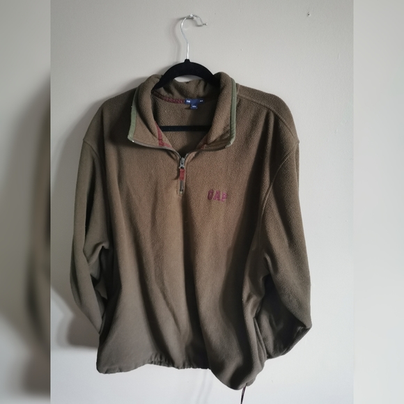 GAP Sweaters - Vintage Gap Sweater